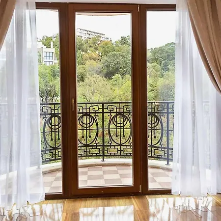 Апартаменты 2br Seaside Escape With Parking At Port Palace By Flat Mаnager Варна
